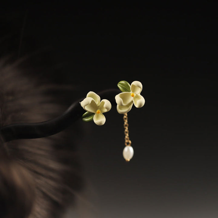 Buddha Stones Ebony Gardenia Tassel Courage Hairpin