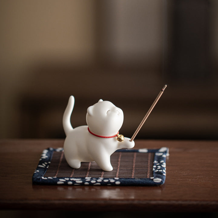 Buddha Stones Mini Lucky Cat Kitten Tea Pet Ceramic Home Desk Figurine Decoration With Bamboo Mat - White Kitten 6.2cm*3.2cm*5.6cm - image 1
