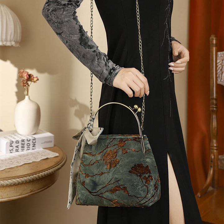 Buddha Stones Velvet Jacquard Metal Chain Crossbody Bag Handbags