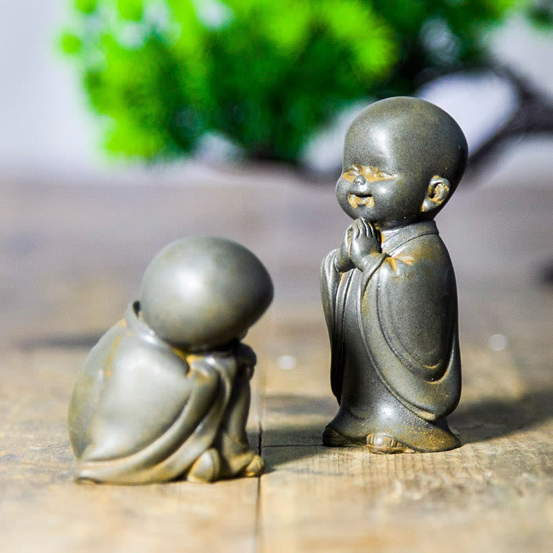 Buddha Stones Small Meditating Monk Iron Powder Rust Cast Resin Statue Desk Decoration