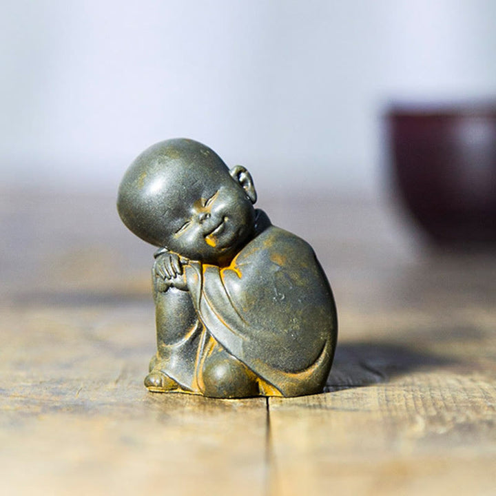 Buddha Stones Small Meditating Monk Iron Powder Rust Cast Resin Statue Desk Decoration