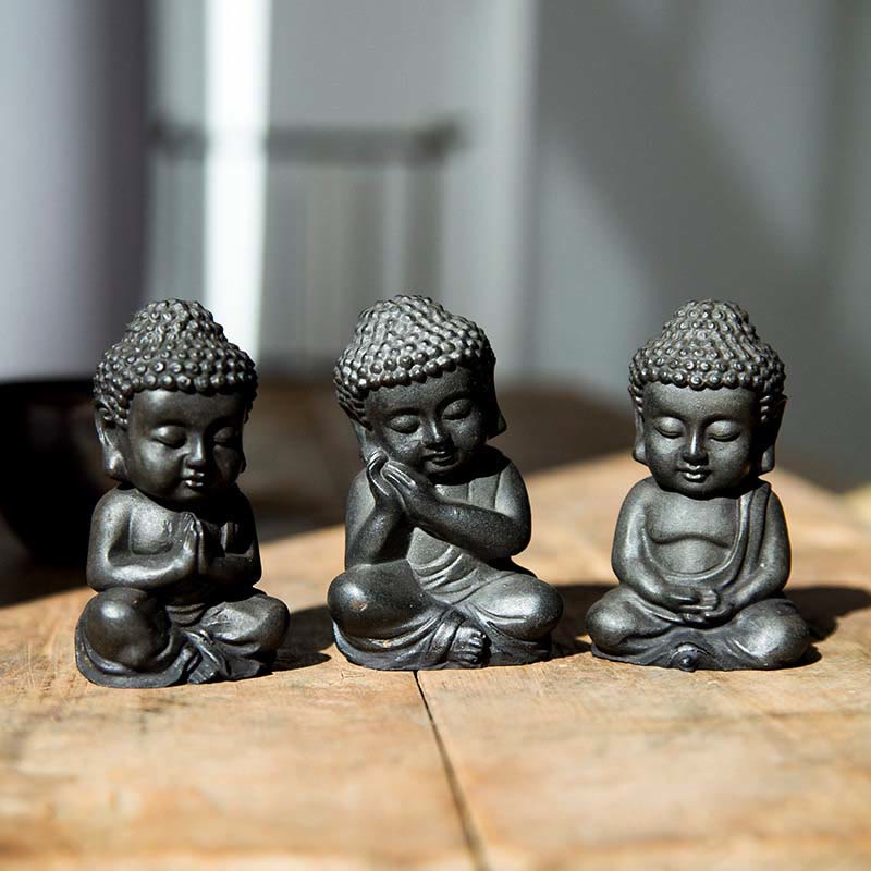 Buddha Stones Handmade Small Sakyamuni Buddha Iron Powder Rust Cast Resin Statue Decoration