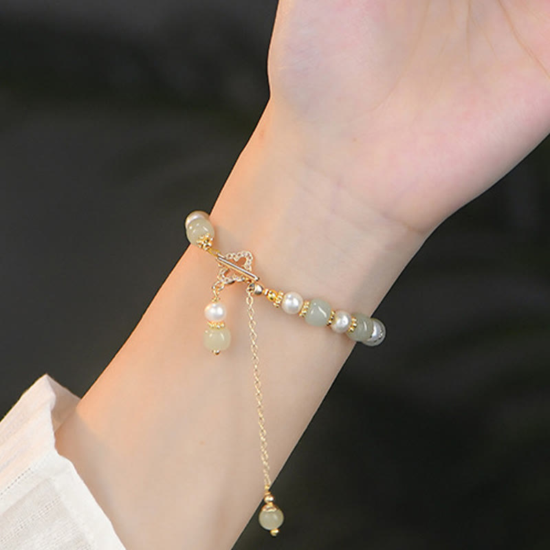 Buddha Stones Hetian Jade Pearl Alloy Four Leaf Clover Pendent Abundance Bracelet