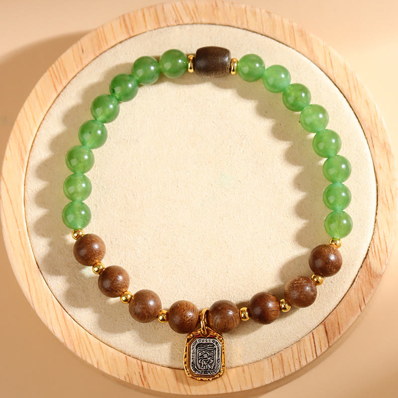 Buddha Stones Kalimantan Agarwood Green Chalcedony Zakiram Goddess of Wealth Strength Bracelet