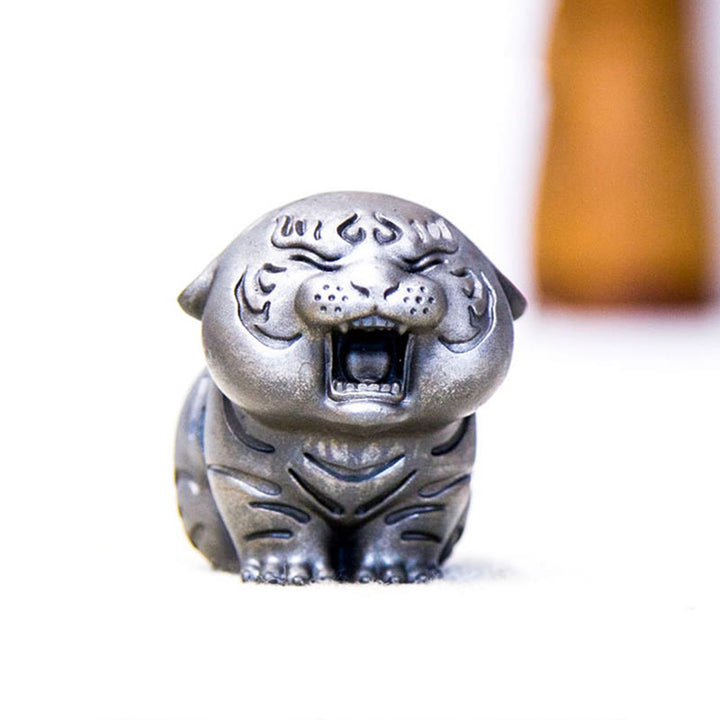 Buddha Stones Mini Cute Tiger Iron Powder Rust Cast Resin Statue Home Decoration