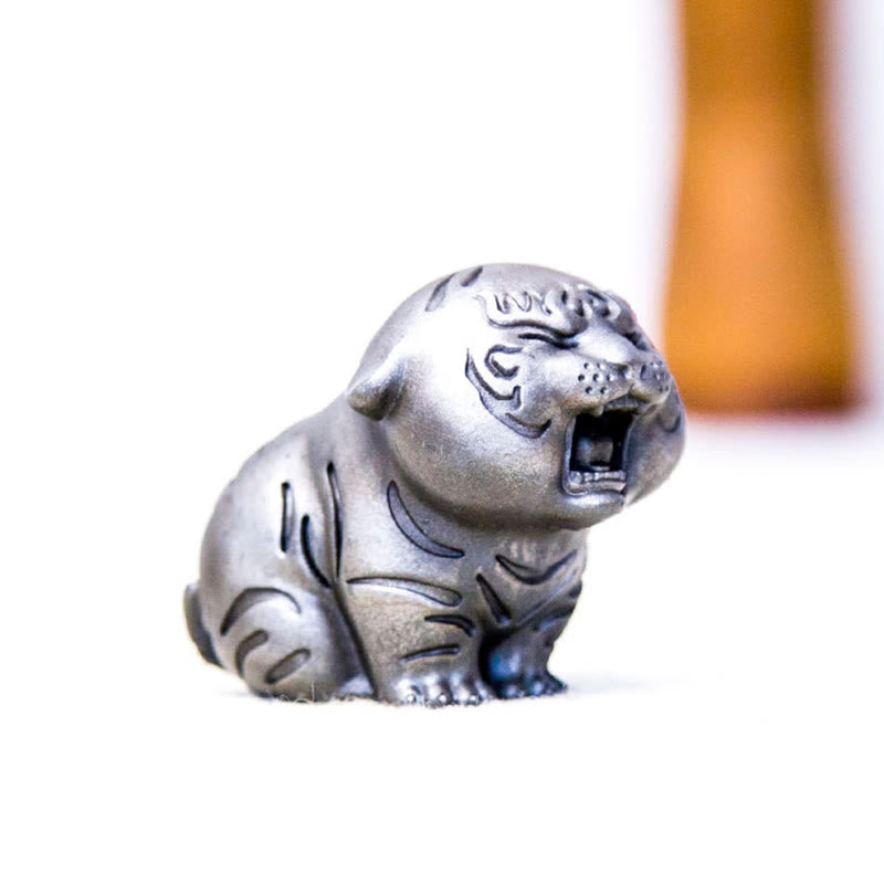 Buddha Stones Mini Cute Tiger Iron Powder Rust Cast Resin Statue Home Decoration