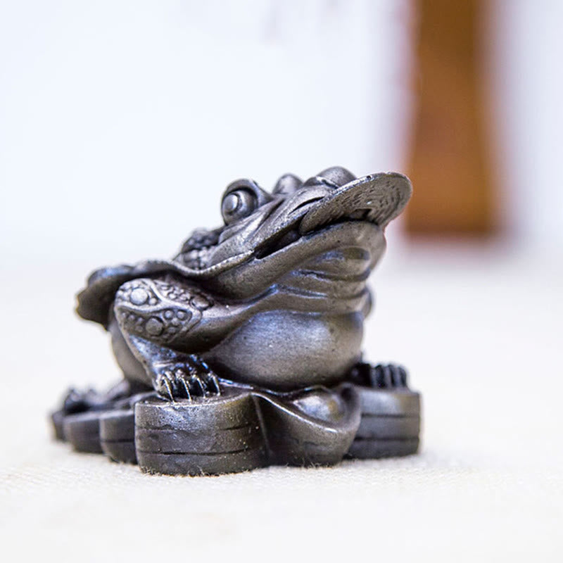 Buddha Stones Handmade Feng Shui Frog Toad Copper Coins Iron Powder Rust Cast Resin Statue Home Decoration