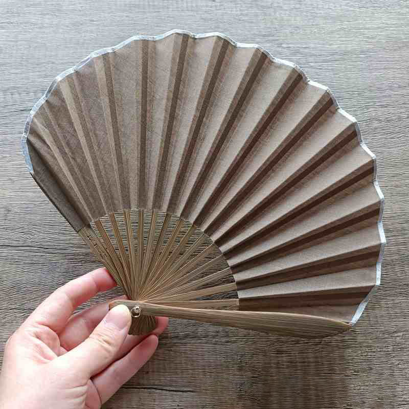 Buddha Stones Retro Solid Color Shell Shape Handheld Bamboo Folding Fan