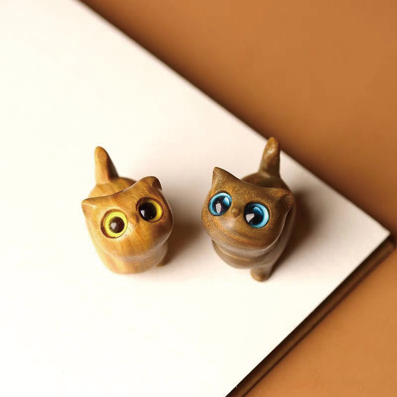 Buddha Stones Green Sandalwood Ebony Wood Sandalwood Small Leaf Red Sandalwood Mini Lucky Cat Peace Decoration - image 1