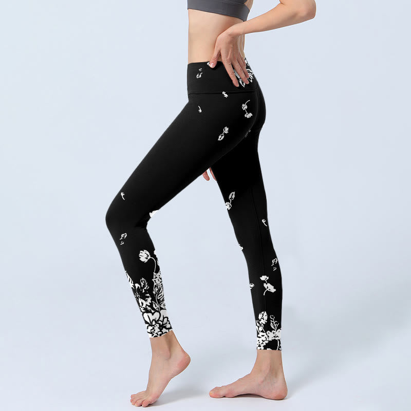Buddha Stones Black Scattered Petals Print Gym Leggings Women's Yoga Pants - image 2