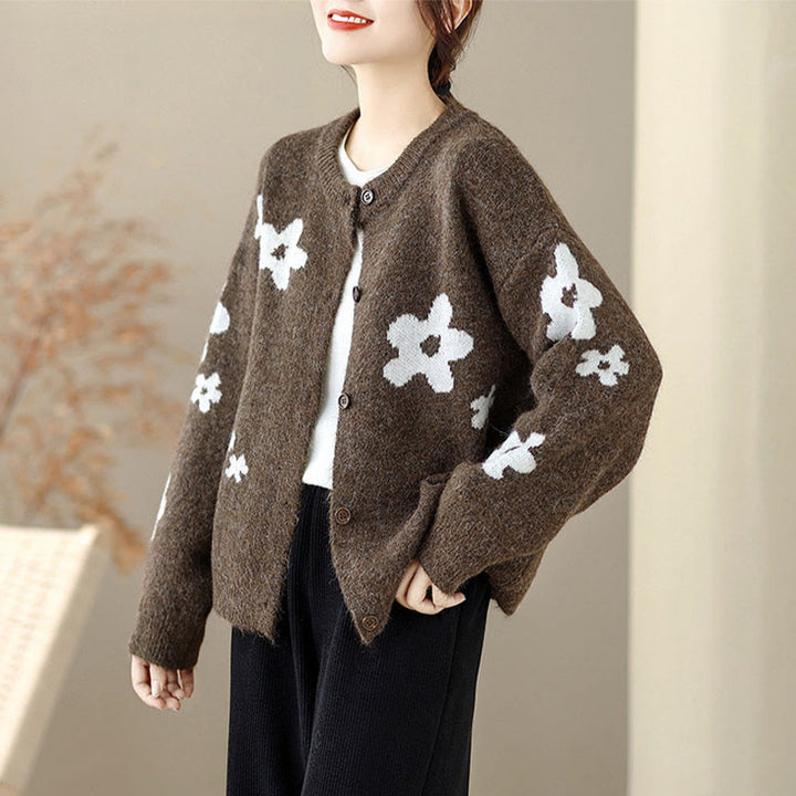 Buddha Stones Winter Flowers Buttons Cotton Women's Long Sleeve Knitted Cardigan - image 2