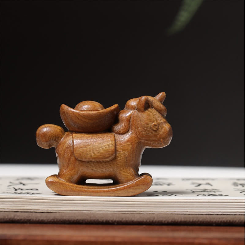 Buddha Stones Year Of The Horse Green Sandalwood Red Sandalwood Linden Wood Carved Ingot Positive Decoration - Green Sandalwood(66*48*24mm) - image 0