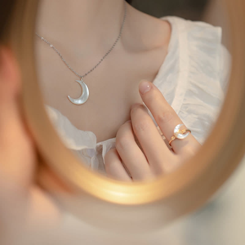 Buddha Stones Natural Tridacna Stone Moon 14K Gold Blessing Ring - image 8