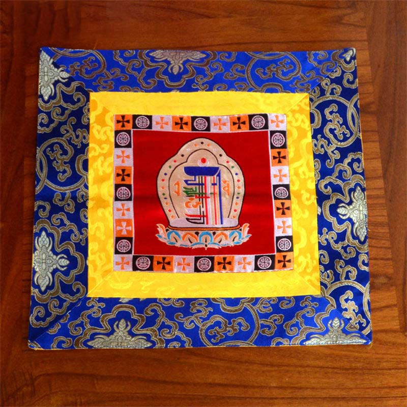 Prayer Altar Mat Meditation Strength Endless Knot Vajra Man-Bcu Kalachakra Auspicious Symbols