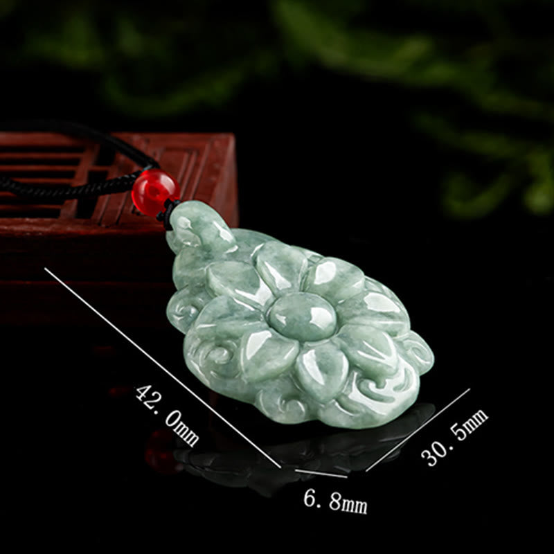 Buddha Stones Natural Jade Kalanchoe blossfeldiana Flower Pattern Luck Necklace Pendant