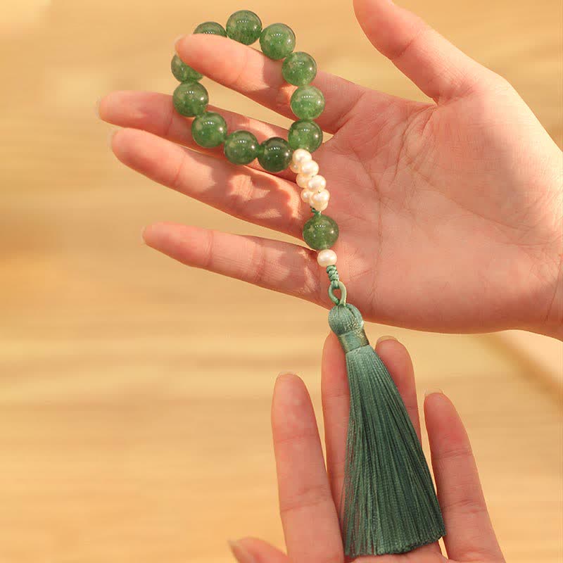 Green Strawberry Quartz Pearl Soothing Wrist Mala