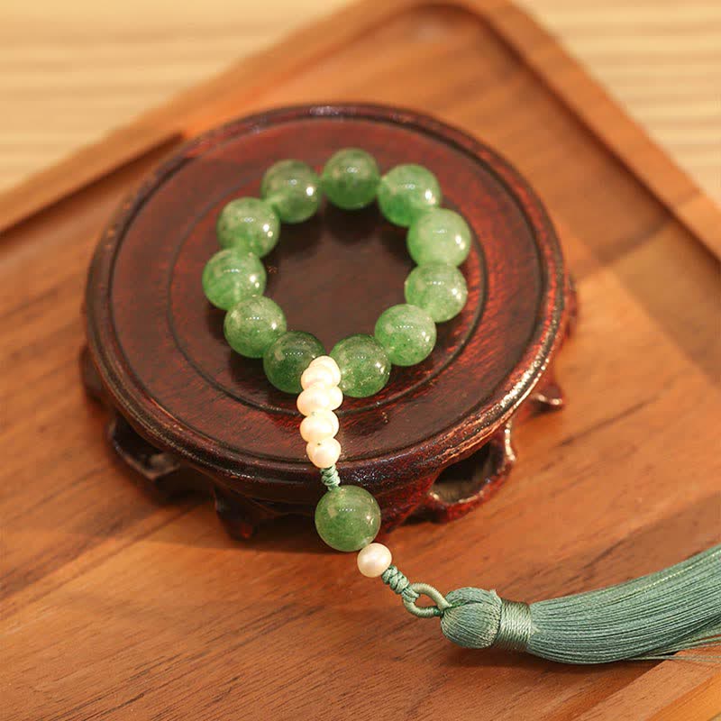 Green Strawberry Quartz Pearl Soothing Wrist Mala