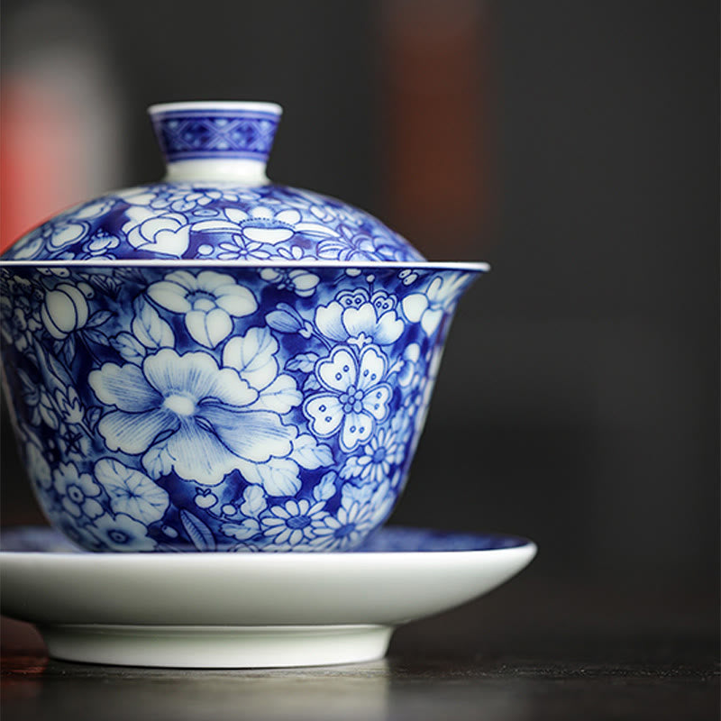 Buddha Stones Vintage Blue And White Porcelain Ceramic Gaiwan Sancai Teacup Kung Fu Tea Cup And Saucer With Lid