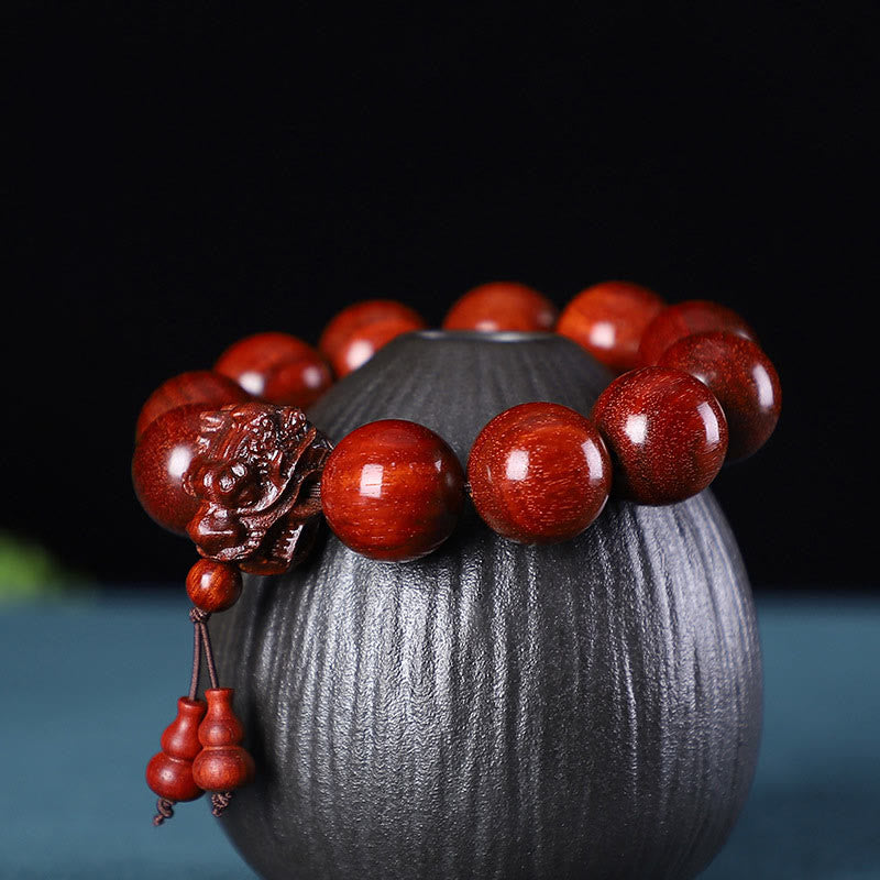 Buddha Stones Rosewood Green Sandalwood Small Leaf Red Sandalwood Agarwood Dragon Carved Protection Bracelet