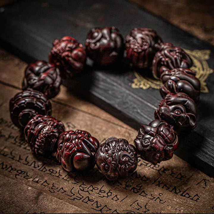 Buddha Stones Chinese Zodiac Engraved Small Leaf Red Sandalwood Protection Bracelet