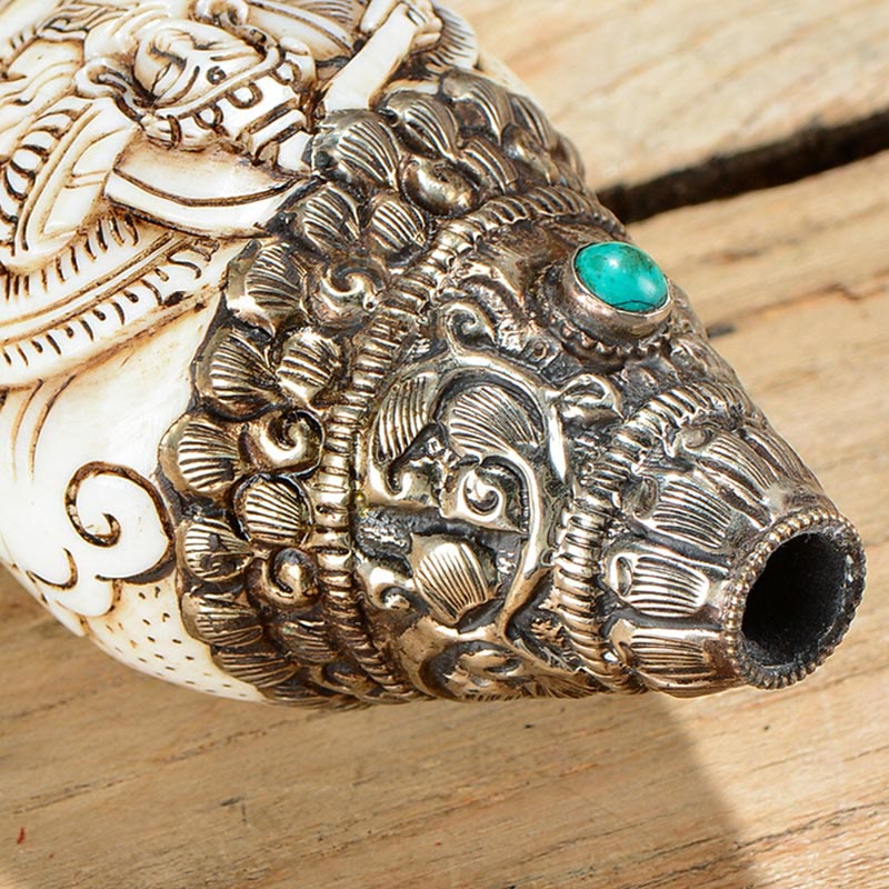 Tibetan Handmade Engraved Shankha Buddha Conch Shell Wealth Positive Decoration