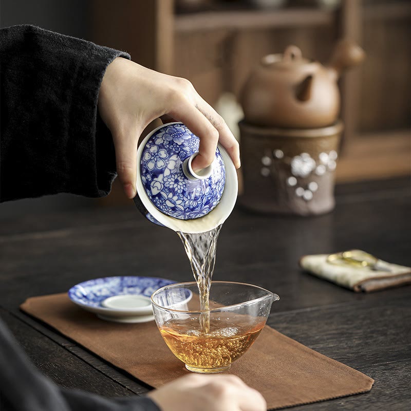 Buddha Stones Vintage Blue And White Porcelain Ceramic Gaiwan Sancai Teacup Kung Fu Tea Cup And Saucer With Lid