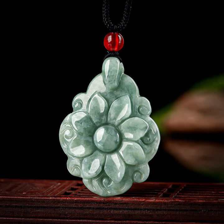 Buddha Stones Natural Jade Kalanchoe blossfeldiana Flower Pattern Luck Necklace Pendant