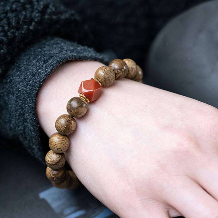 Tarakan Agarwood Amber Red Agate Laughing Buddha Strength Meditation Bracelet