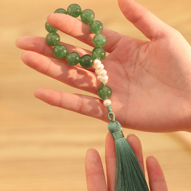 Green Strawberry Quartz Pearl Soothing Wrist Mala